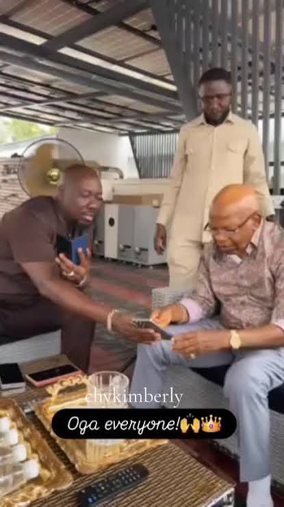 A2290BF0-07EC-4398-BFAF-A6C25D121309