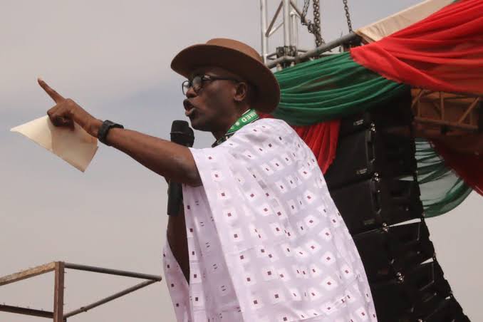 E736CFB6-B736-4F5E-A4C6-64630589BE61