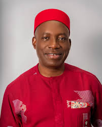 F9899384-AE6B-450C-AD38-370403385EA2