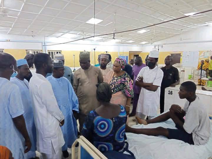 C0172DCE-E8B6-4FC2-8058-73966941255F