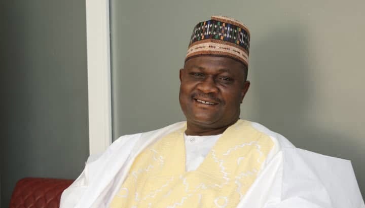 97595C9C-7A7D-4E47-824B-C5EF6CD659AC