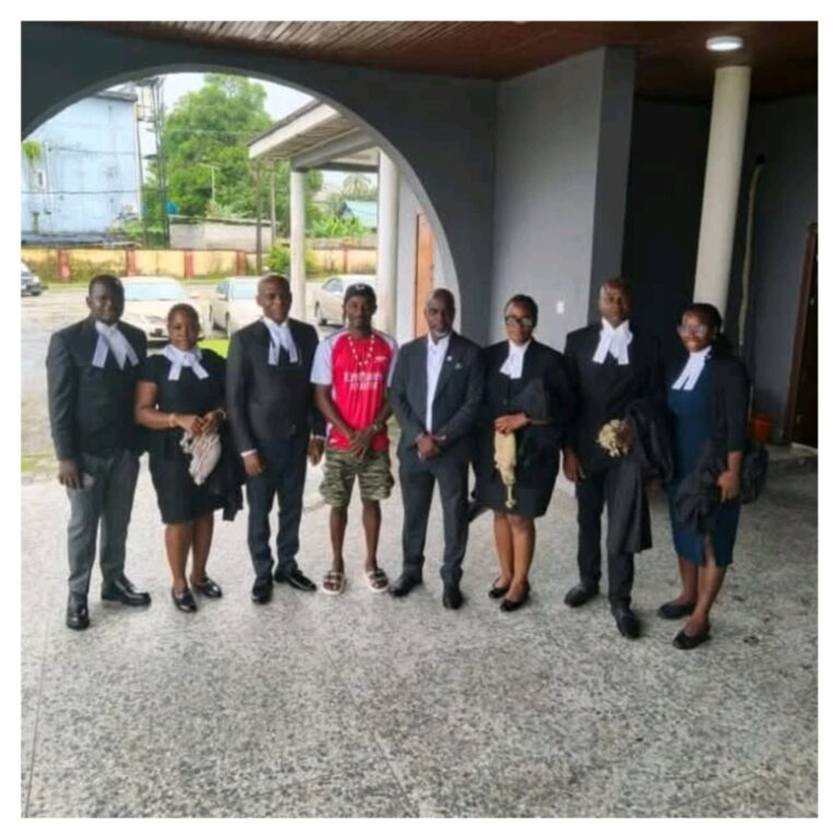 DCD70A9F-3BBB-44A8-8221-212F784B42B7