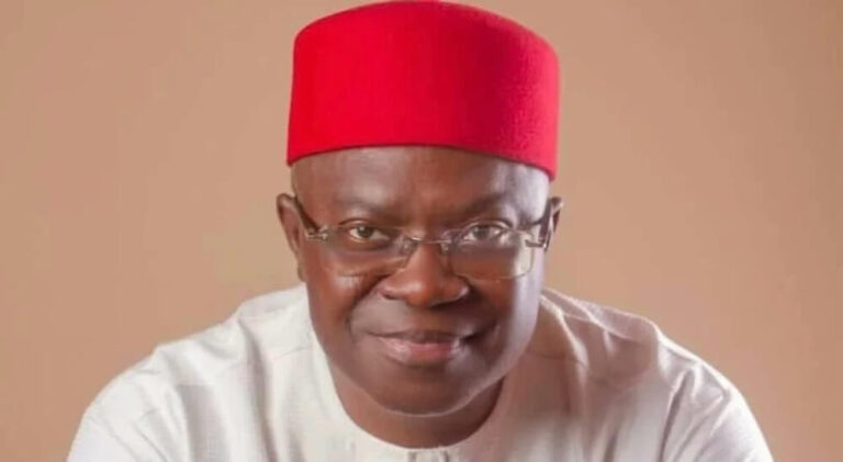 B51DDA13-FEAE-44FD-824A-0C9EE517F522